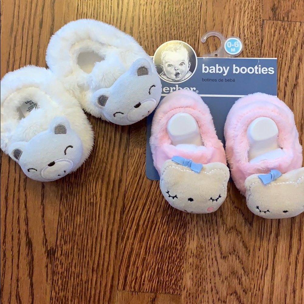 Infant slippers 0-6 months